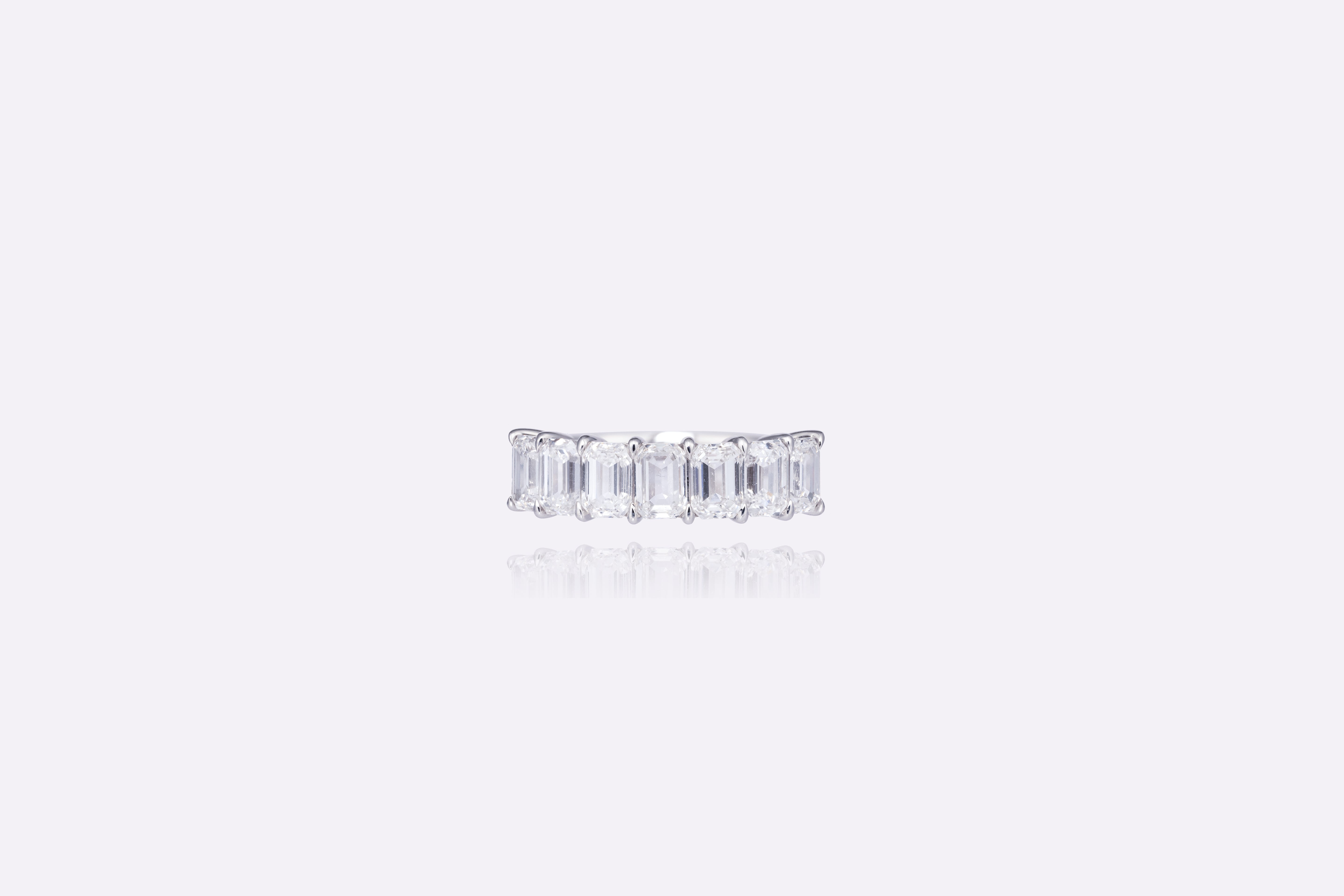 Regal Emerald Elegance: 2-Carat Lab-Grown Diamond Eternity Band