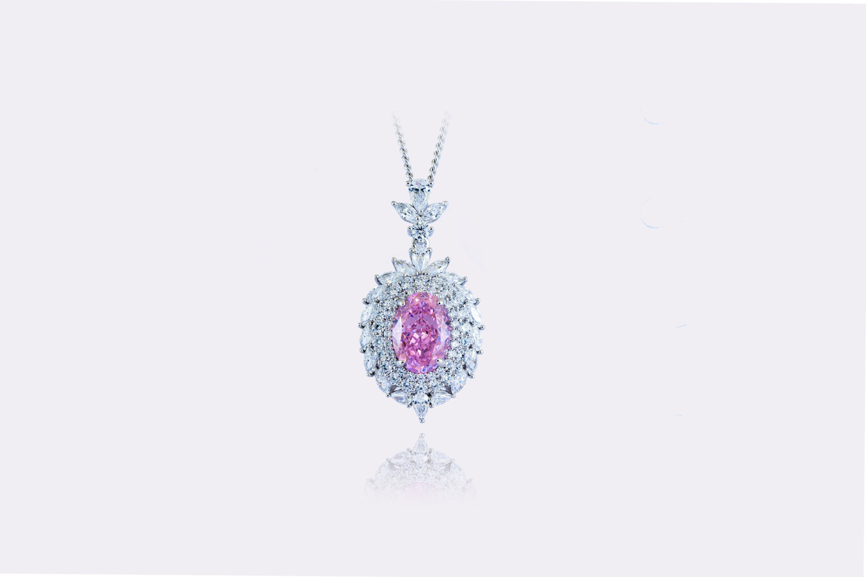 Blush Brilliance: Exquisite Pink Diamond Pendant Necklace