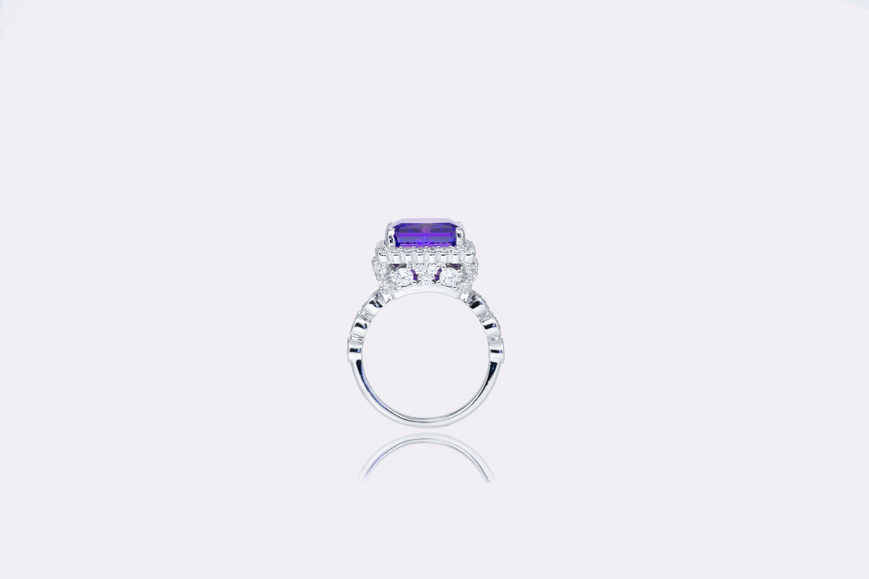 Elegant Purple Tanzanite and Diamond Ring