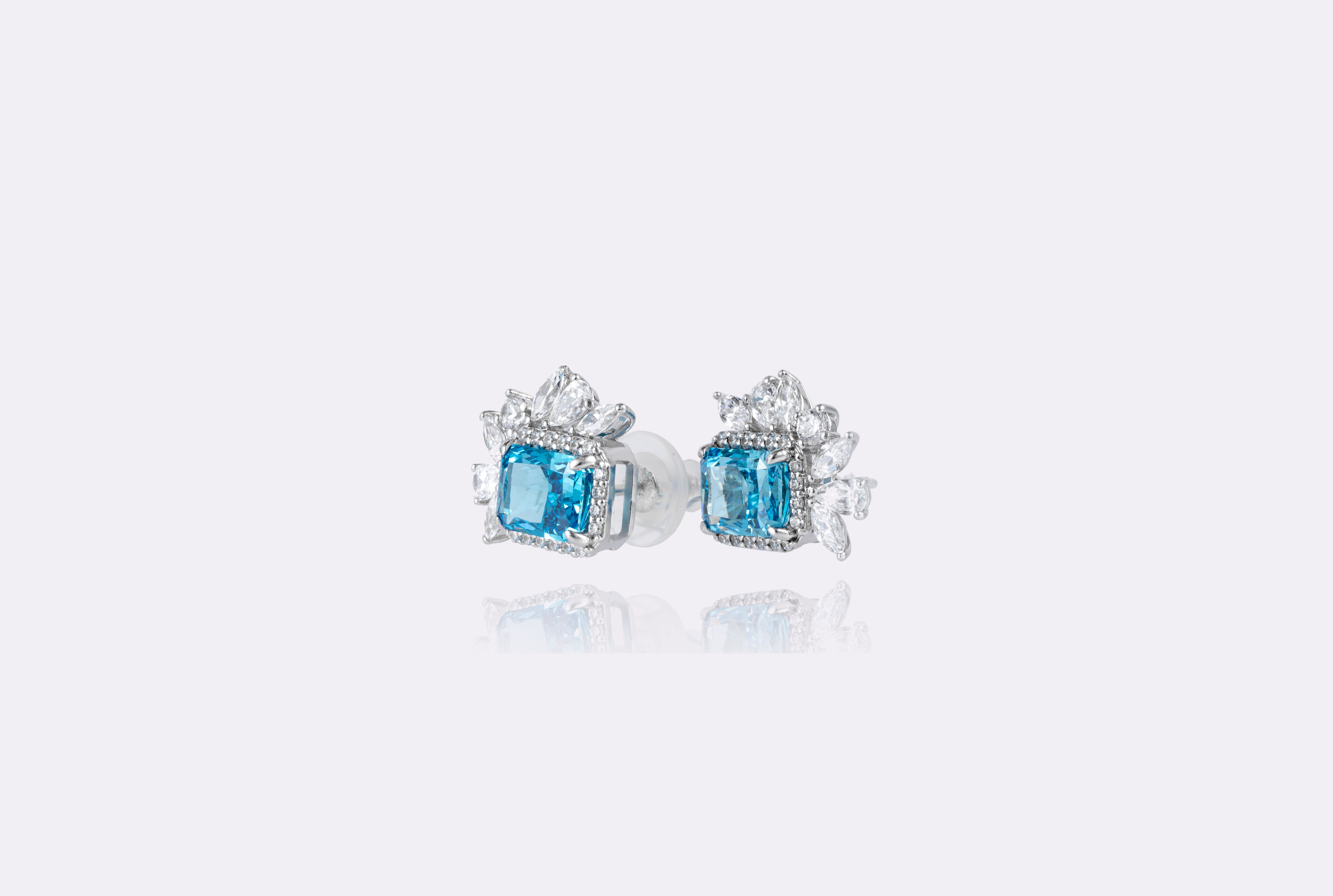 Ocean_Whisper_Artful_Aquamarine_Earrings